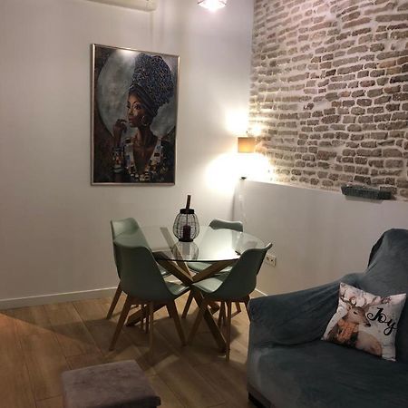 Estudio Centrico En Punonrostro إشبيلية المظهر الخارجي الصورة